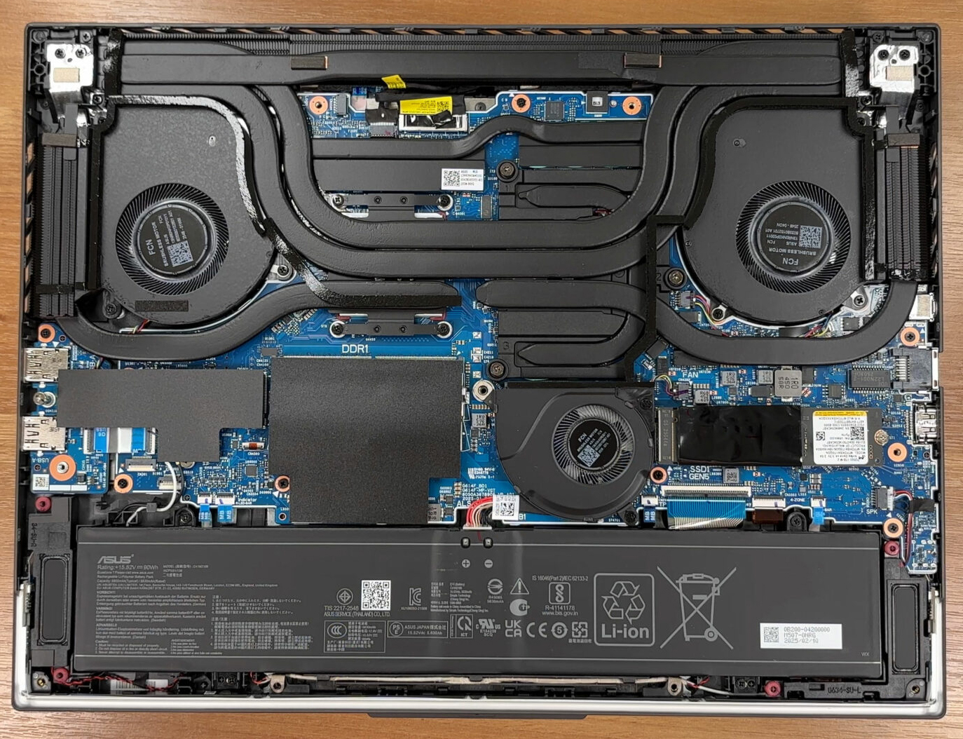 Internal Photo of Asus ROG Strix G16 G614, G614J, ROG Strix Scar 16 G634, G634J, RGB backlit US keyboard per-key (ASUS G614)